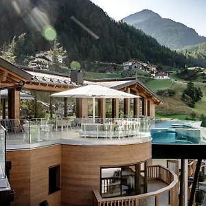 Das Central - Alpine . Luxury . Life 5* Sölden